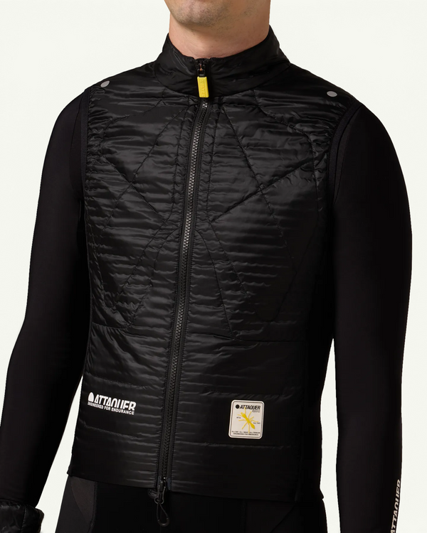 Attaquer All Day Insulated Gilet, Black | Amateur