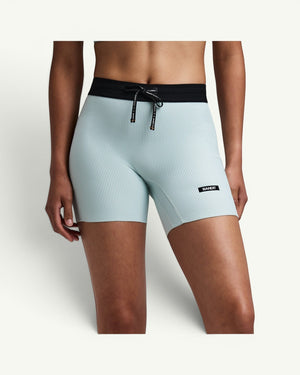 WOMEN'S STRIPED CADENCE™ 5" COMPRESSION SHORTS