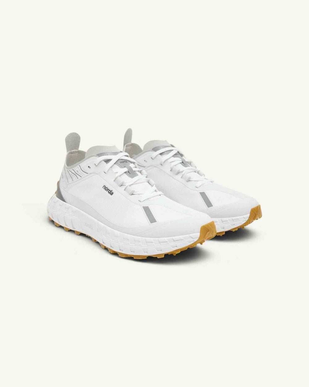 Norda 001A, White Gum – side