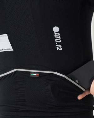 Attaquer OrbKnit Race Jersey, Black | Amateur