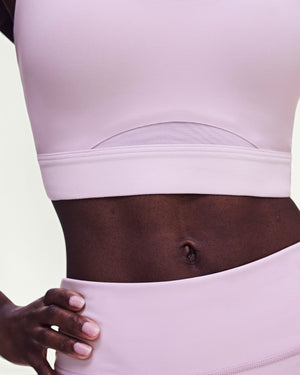 On Women's Performance Bra 2, Foxglove - image 4