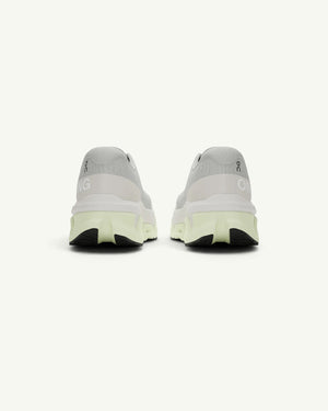 Amateur Men's Cloudmonster 3 Hyper running shoes in light grey with thick, bouncy CloudTec soles, rear view.
