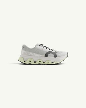 Amateur Men's Cloudmonster 3 Hyper running shoe in light grey with a thick, bouncy pale green CloudTec sole.